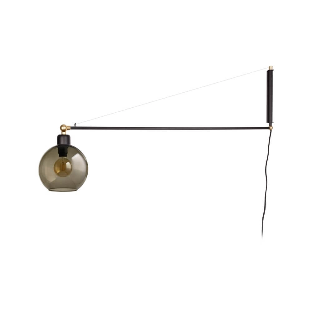 Wandlamp Crane met glazen bol