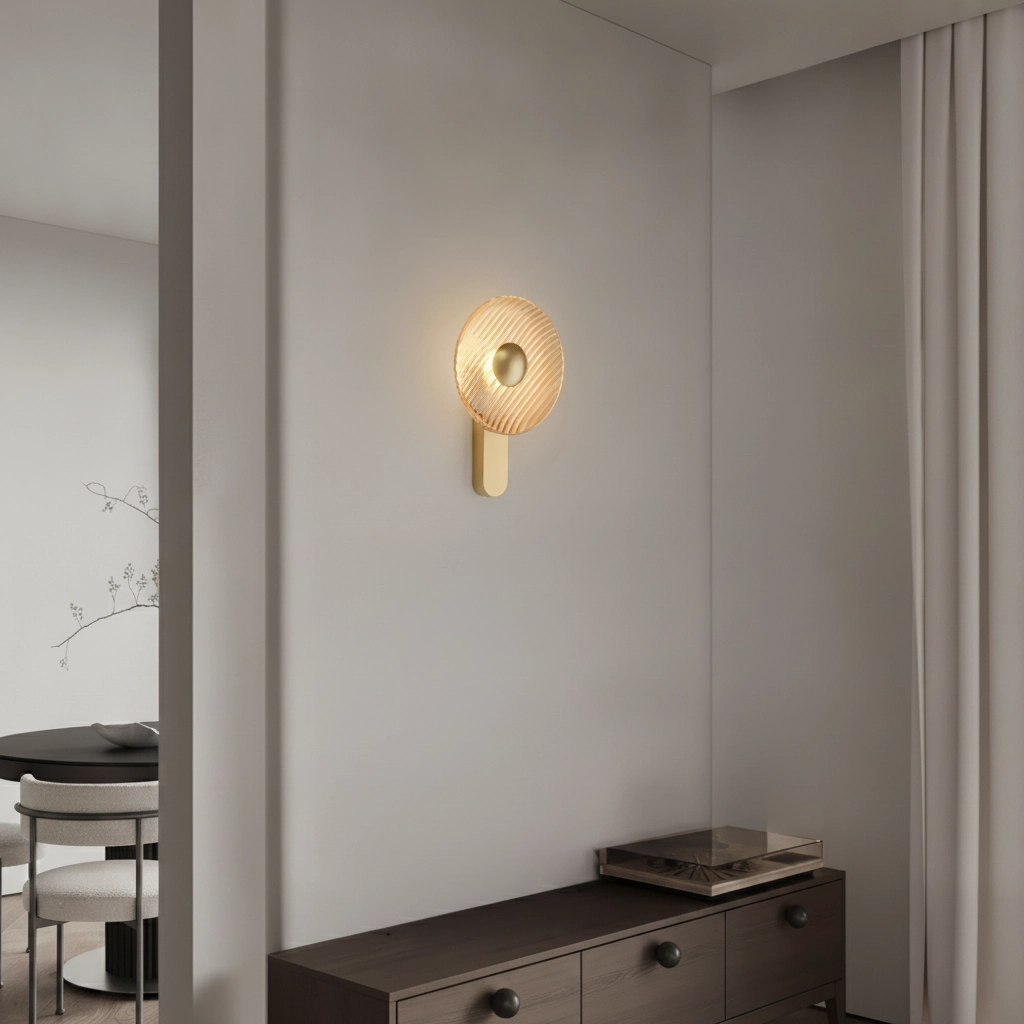 Design wandlamp Lavina goud met amber glas Ø 25cm