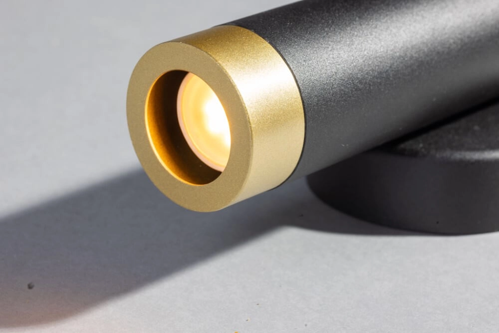 Strak wandlampje Miller ETH 8720195304920