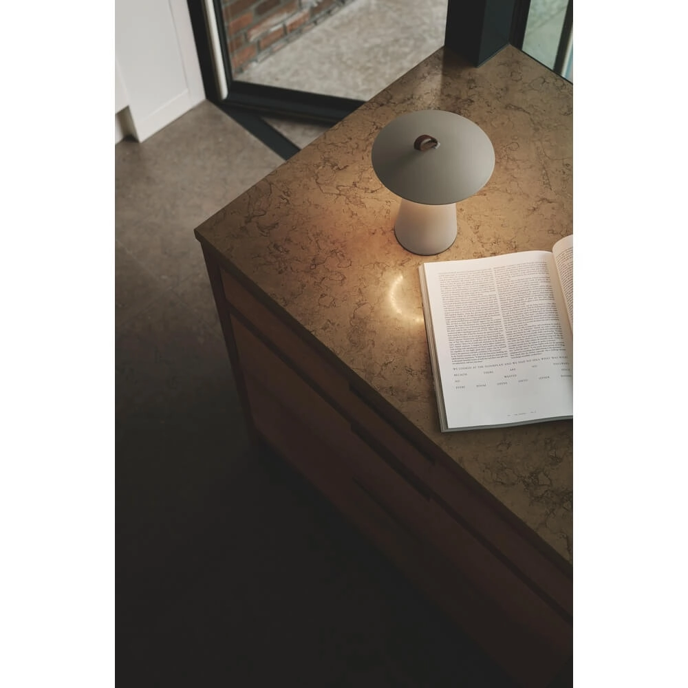 Design tafellamp Ara To-Go oplaadbaar zandkleurig Nordlux 5704924016929