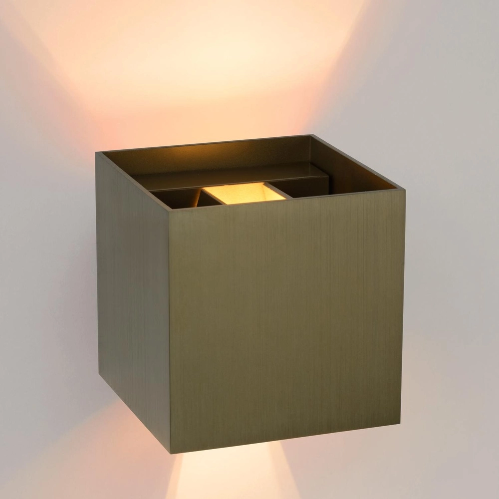 Vierkante wandspot Xio 2700K roestbruin Lucide 5411212092458