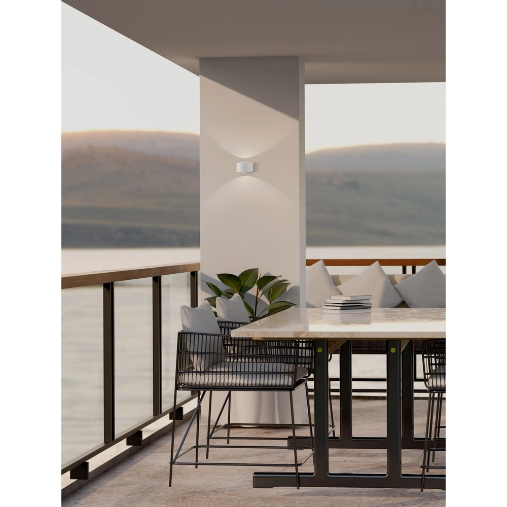 Opbouwspot Opera up & down wit Lyora 5212017470515