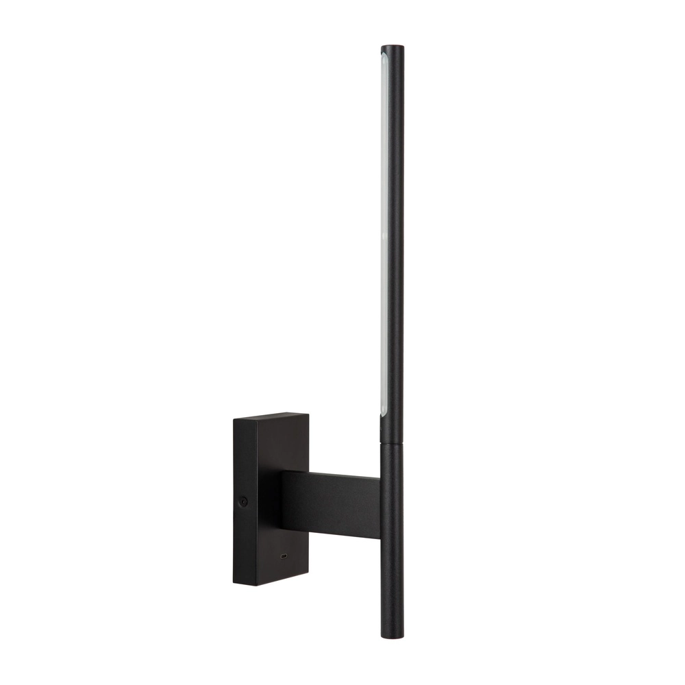 Design wandlamp Finan met USB oplaadpunt zwart
