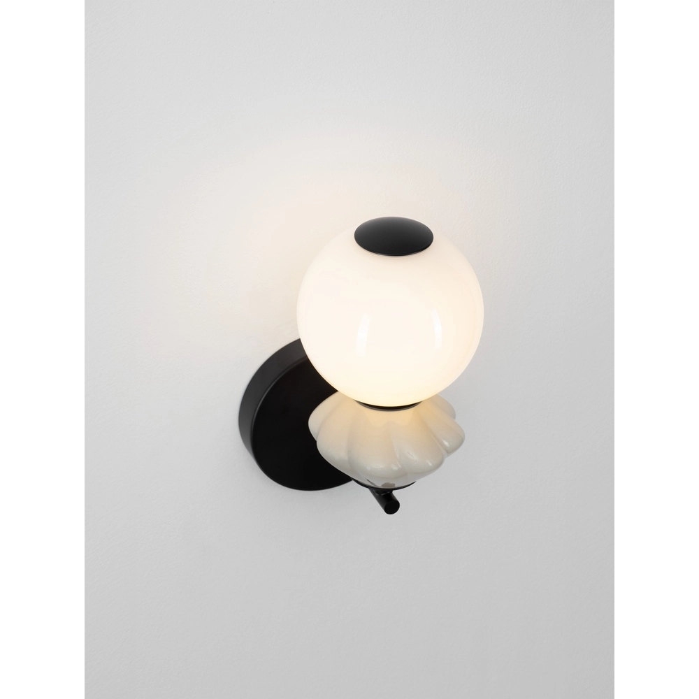 Wandlamp Pallina wit - grijs Lyora 5212017484048