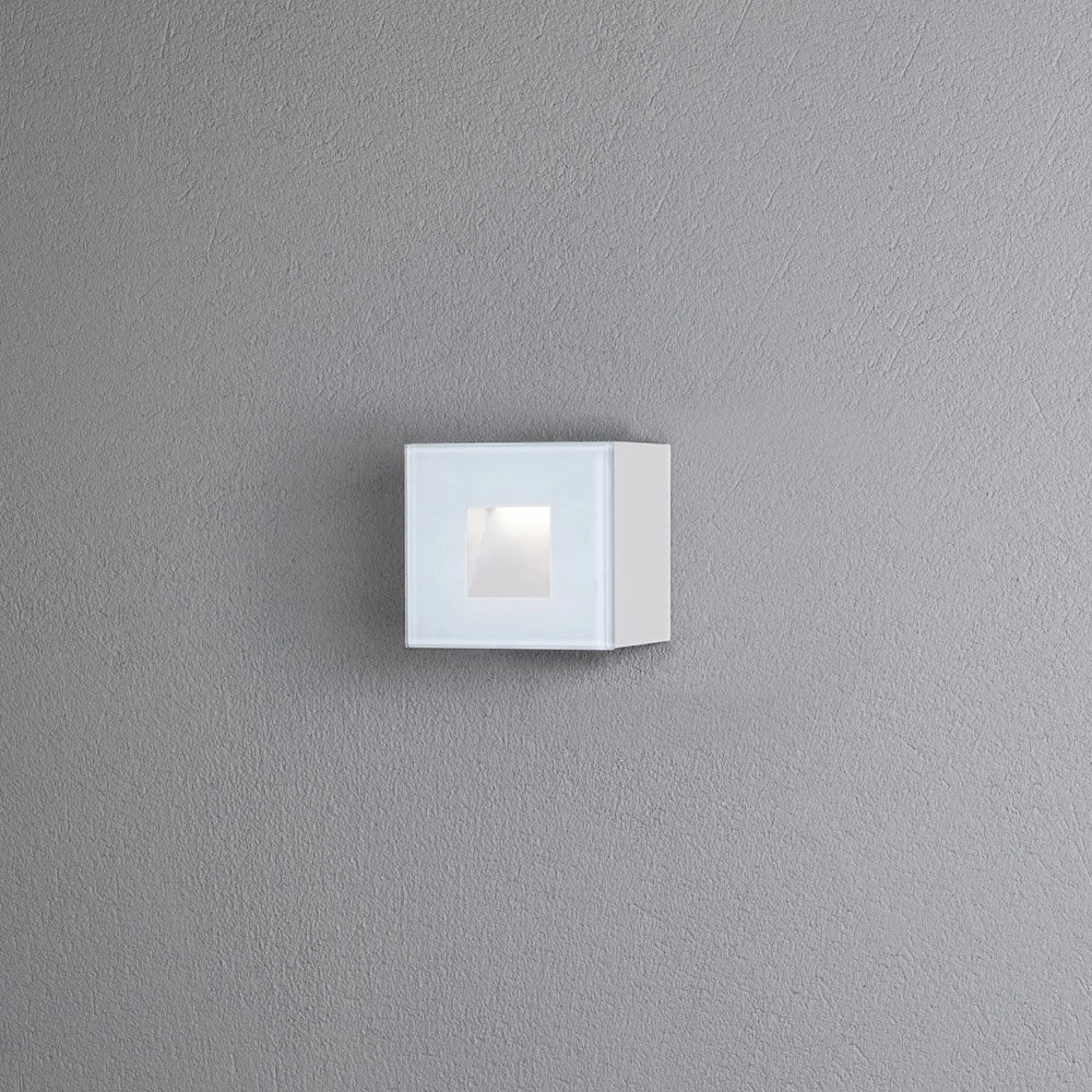 Witte opbouwspot Chieri KonstSmide 7318307864250