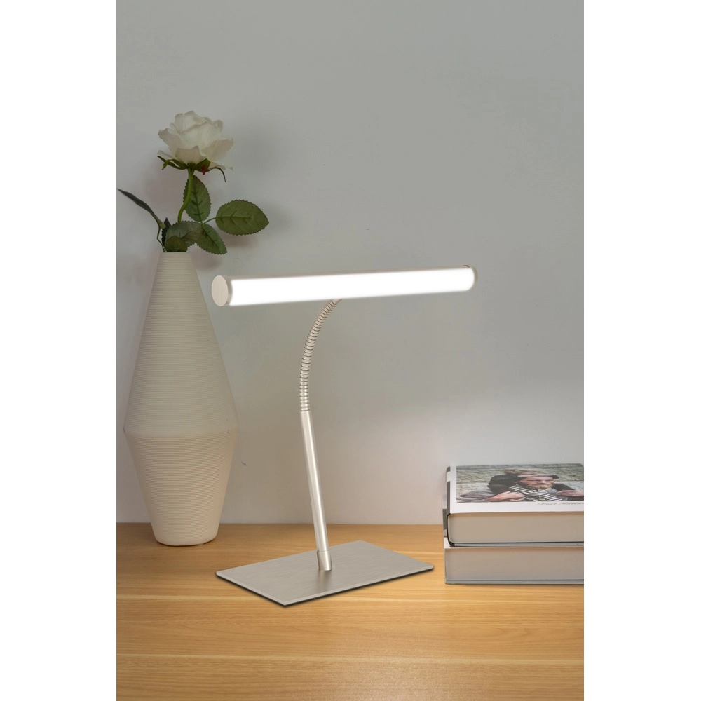 Bureaulamp Riccione nikkel Eglo 9008606357994