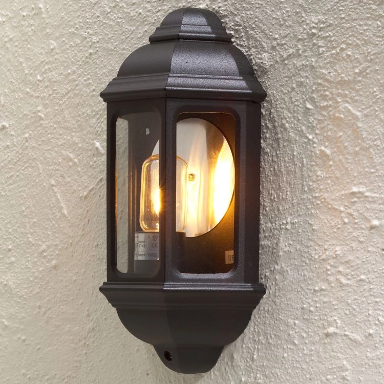 Muurlamp Cagliari klassiek mat zwart KonstSmide 7318307011753