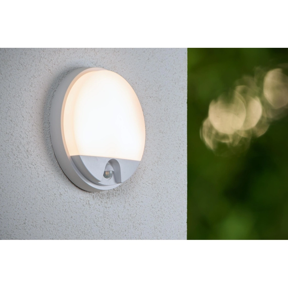 Strakke wandlamp Hups Ir Ø 21cm wit met sensor Lucide 5411212221582