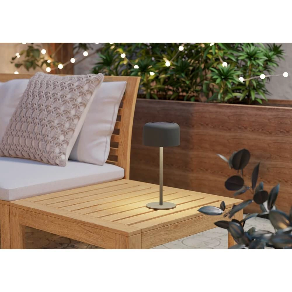 Strakke tafellamp Roccanova solar groen met usb Eglo 9008606355051