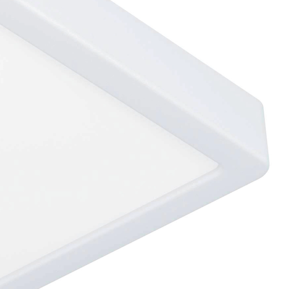 Witte plafonnière Fueva 5 21 bij 21cm Eglo 9008606244904