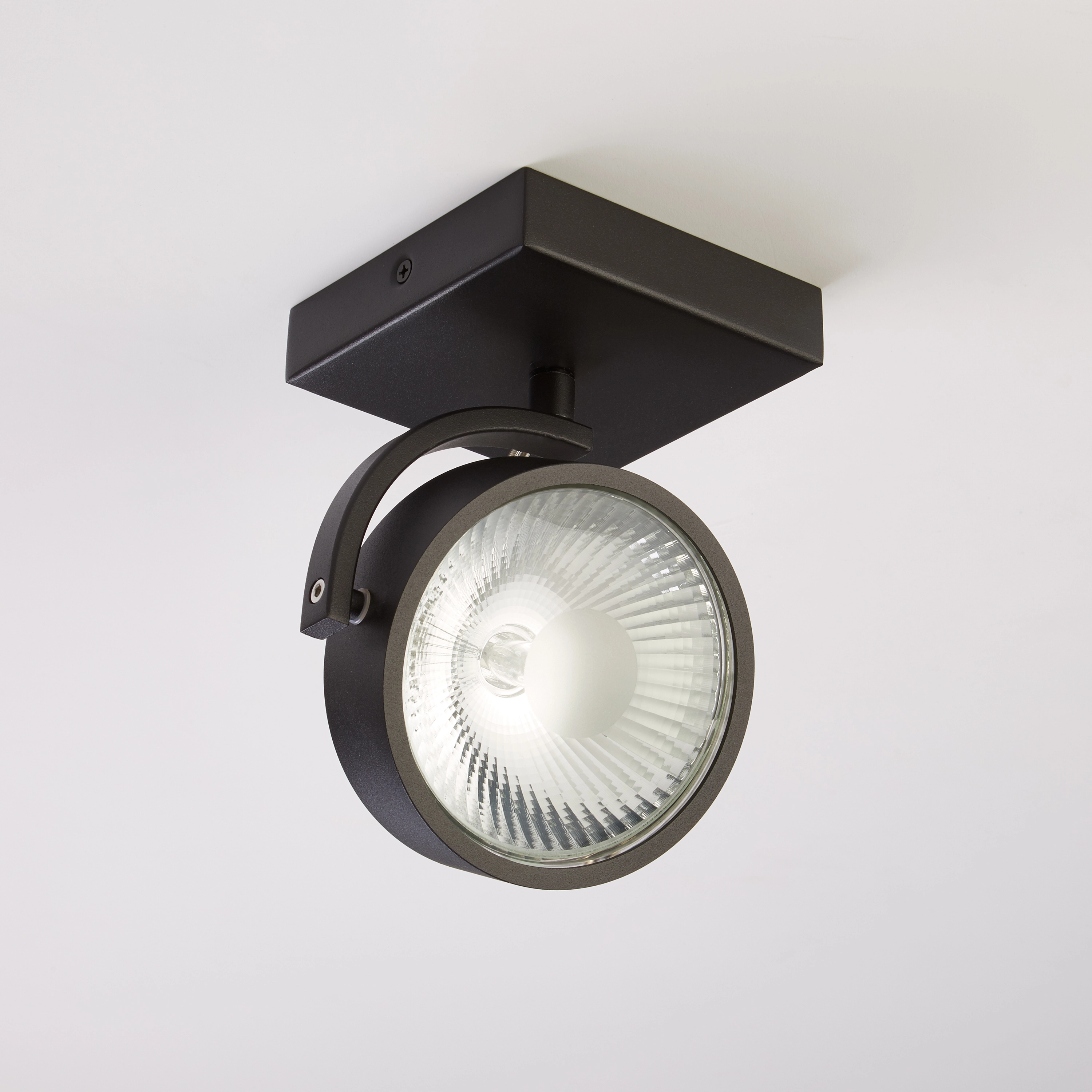 Opbouwspot Jupiter industrieel zwart Lyora 5053423275734