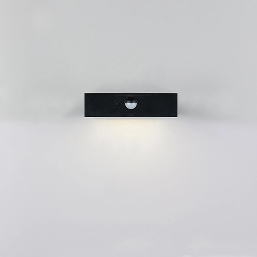 Wandlamp Elvas zwart Trio 4017807691542