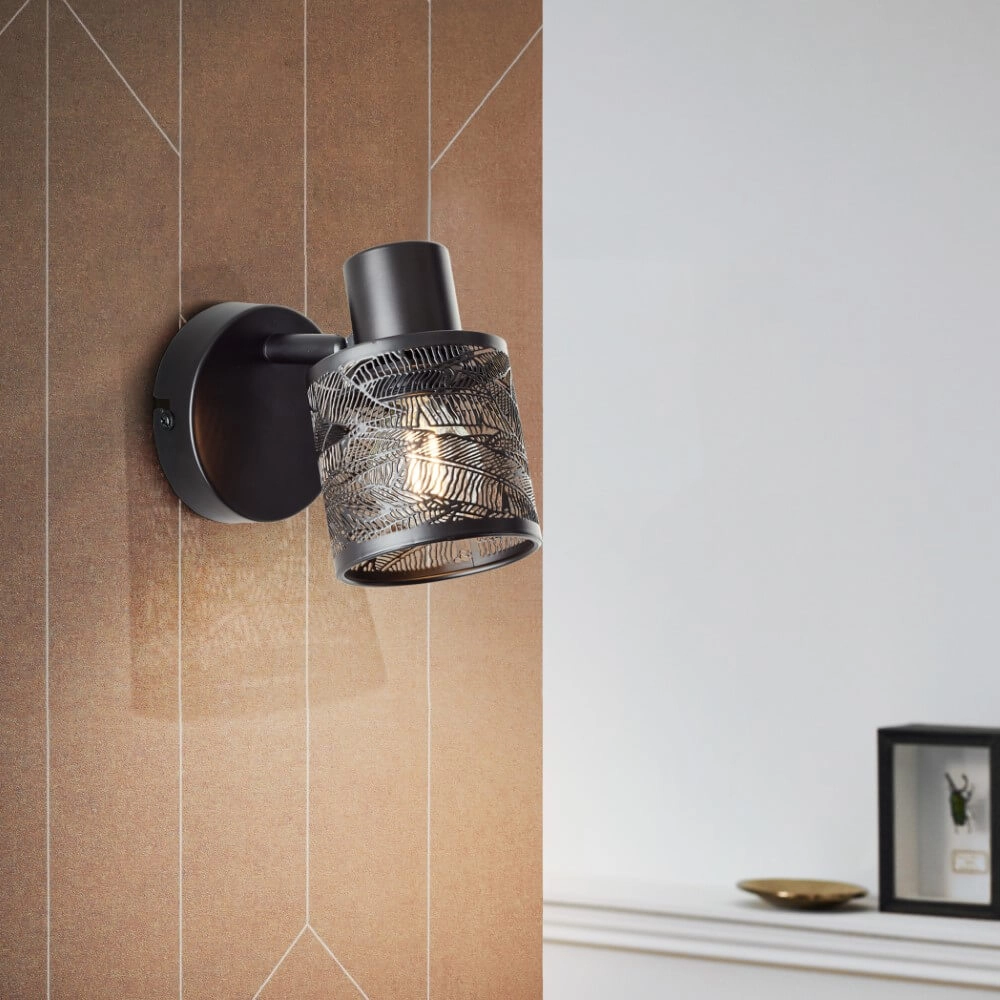 Zwart wandlampje Bano Brilliant 4004353413469