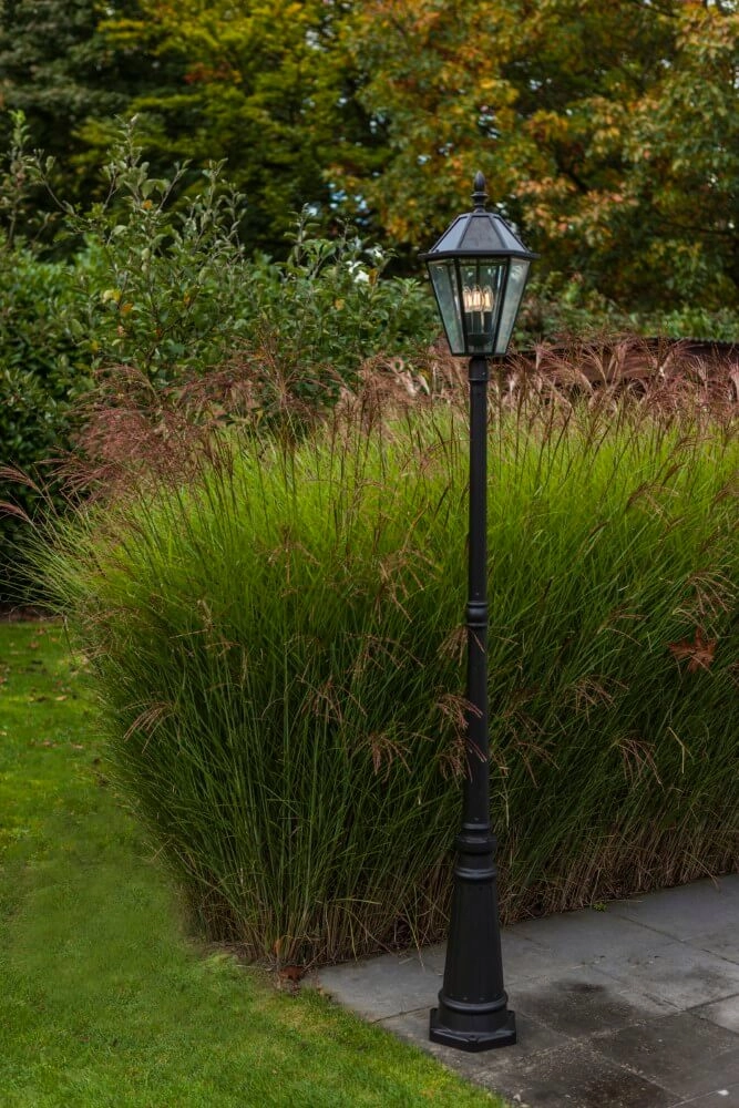Klassieke lantaarn London solar Lutec 6939412078908