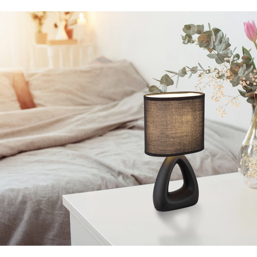 Design schemerlamp Triangle zwart Globo 9007371478514