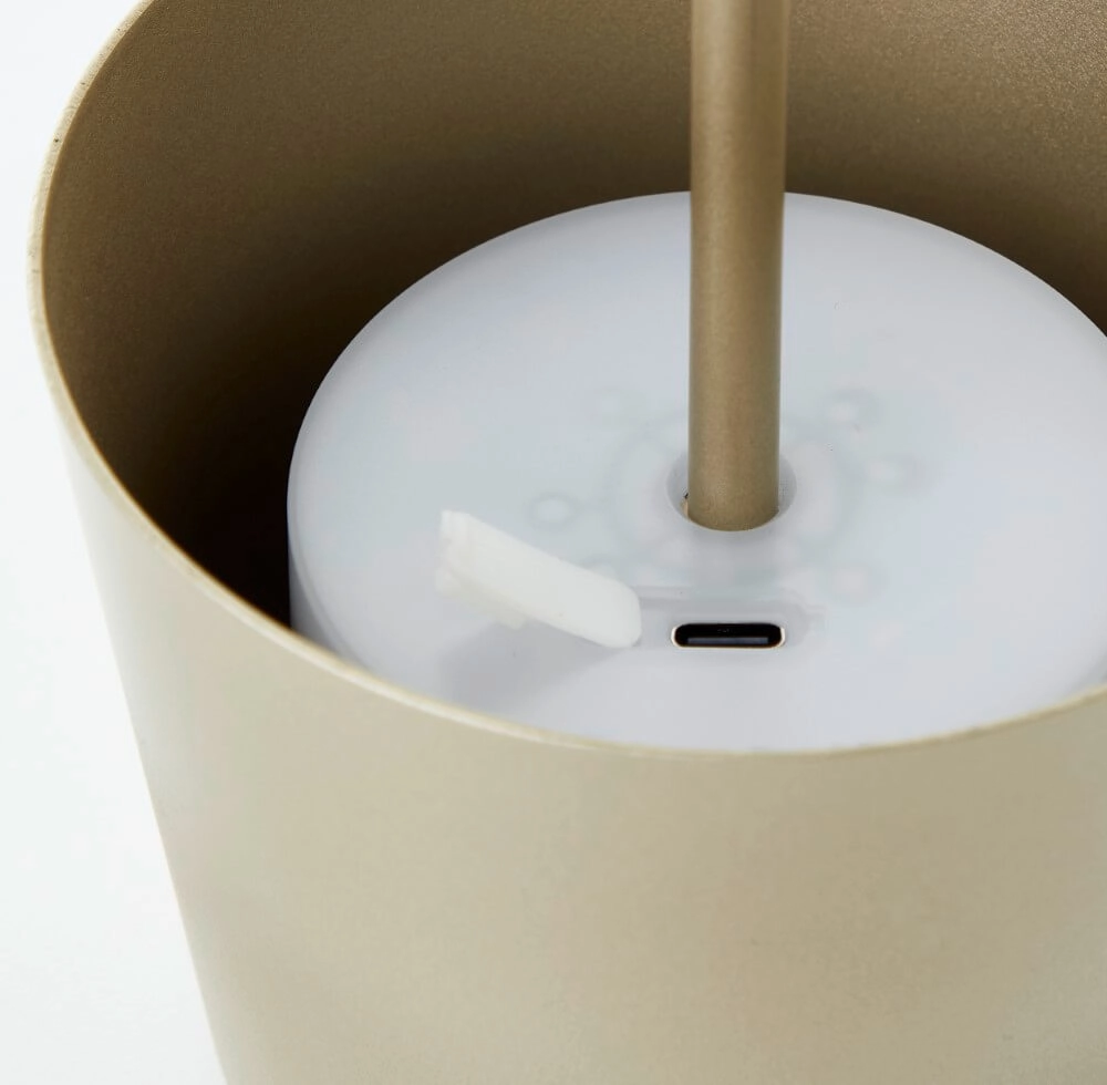 Gouden tafellamp Kaami design Brilliant 4004353435218