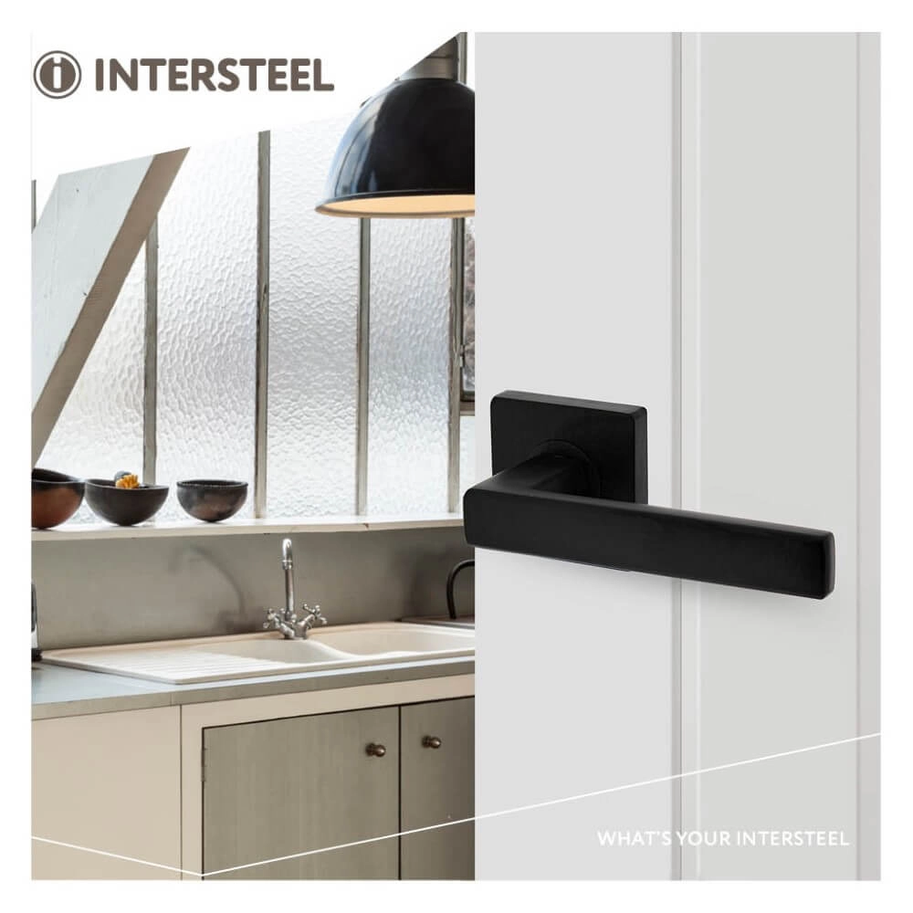 Strakke deurklink Hera vierkant rozet zwart Intersteel 8714186408711