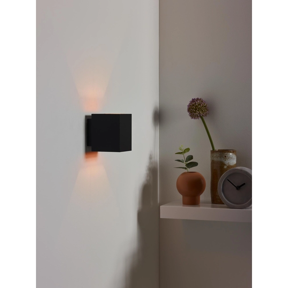 Wandlamp Xera 8cm zwart Lucide 5411212233660