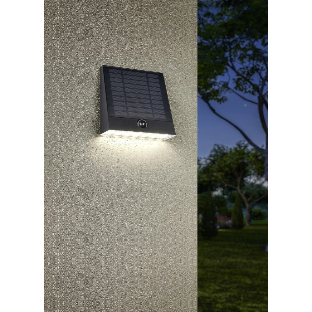 Solar wandlampje Alvorada zwart hybride Trio 4017807648034