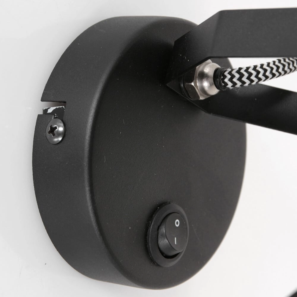 Zwart met RVS wandlamp Acier Steinhauer 8712746151442