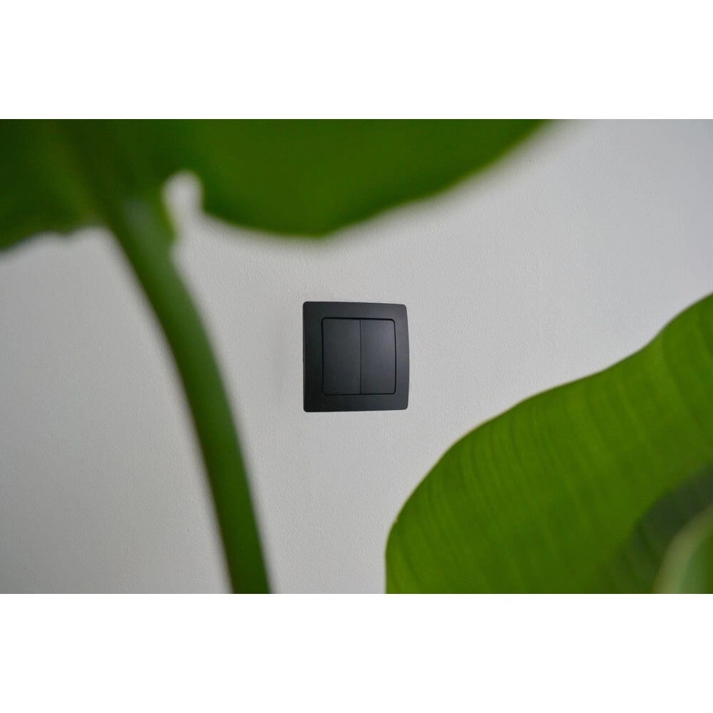 Serieschakelaar Paris zwart Lyora 4008224656900