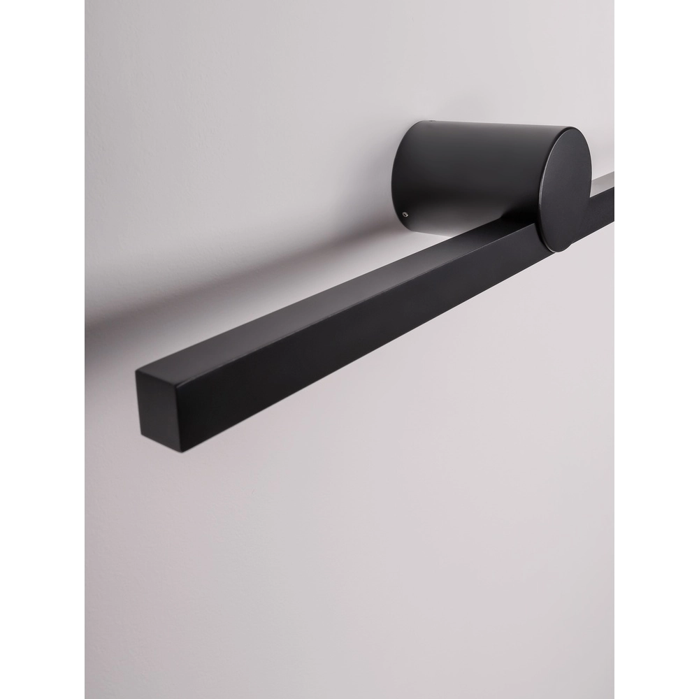 Design wandlamp Breggo zwart 61cm Lyora 5212017447401