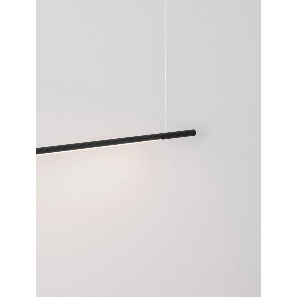 Strakke hanglamp Brillia zwart 120cm Lyora 5212017473776