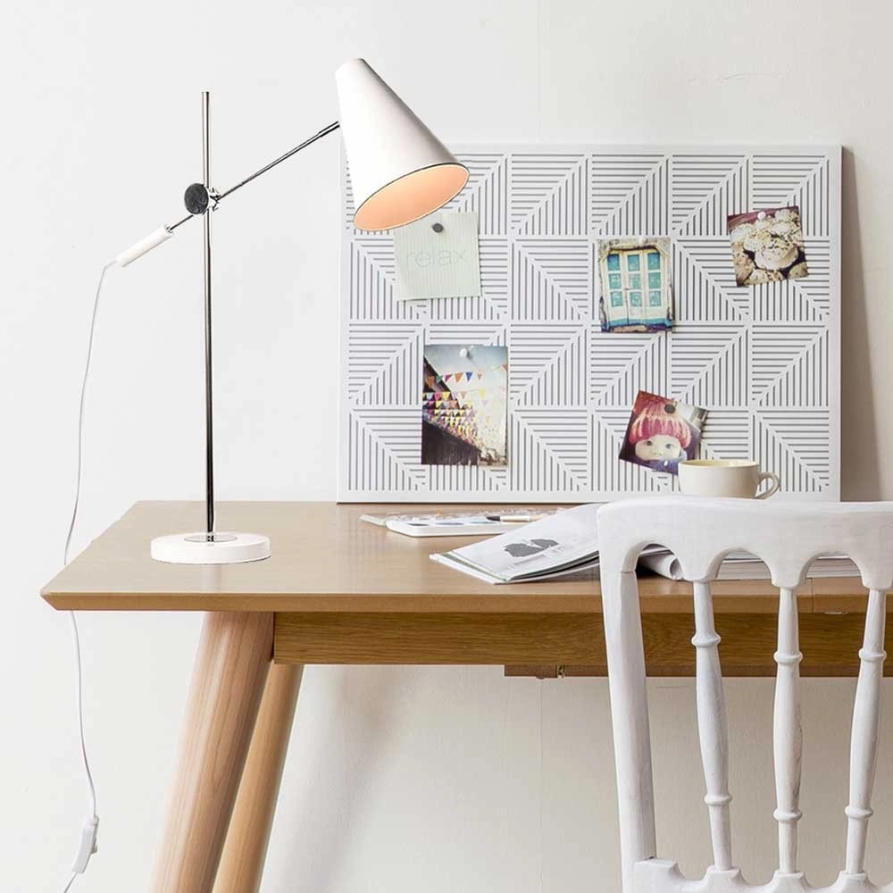 Strakke bureaulamp Obscur wit met chroom Artdelight 8719831732739