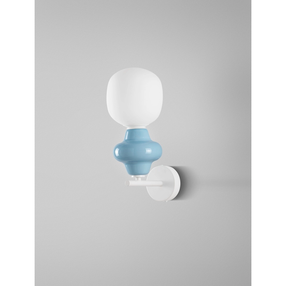 Wandlamp Clio blauw keramiek met wit glas Lyora 5212017461360