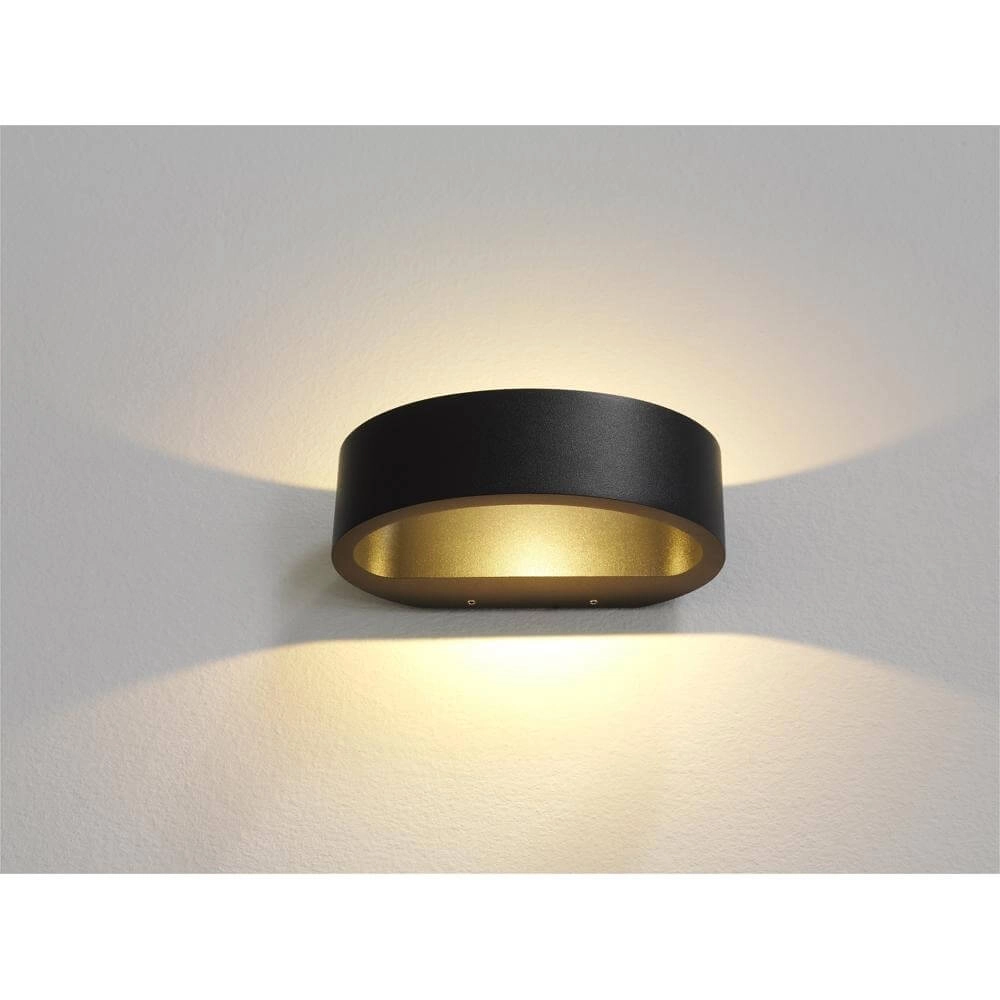 Design wandlamp Sharp zwart met goud Design wandlamp Sharp zwart met goud